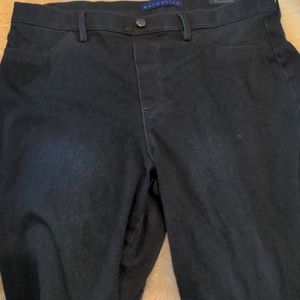 Leggings with pockets